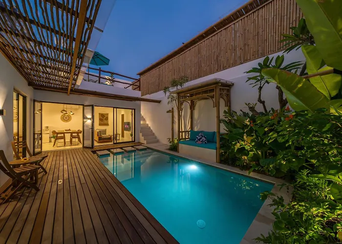 Villa Dara & Irena In - 5br Dual With Pools & Rooftops