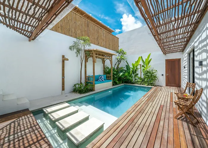 Villa Dara & Irena In - 5br Dual With Pools & Rooftops Canggu (Bali)
